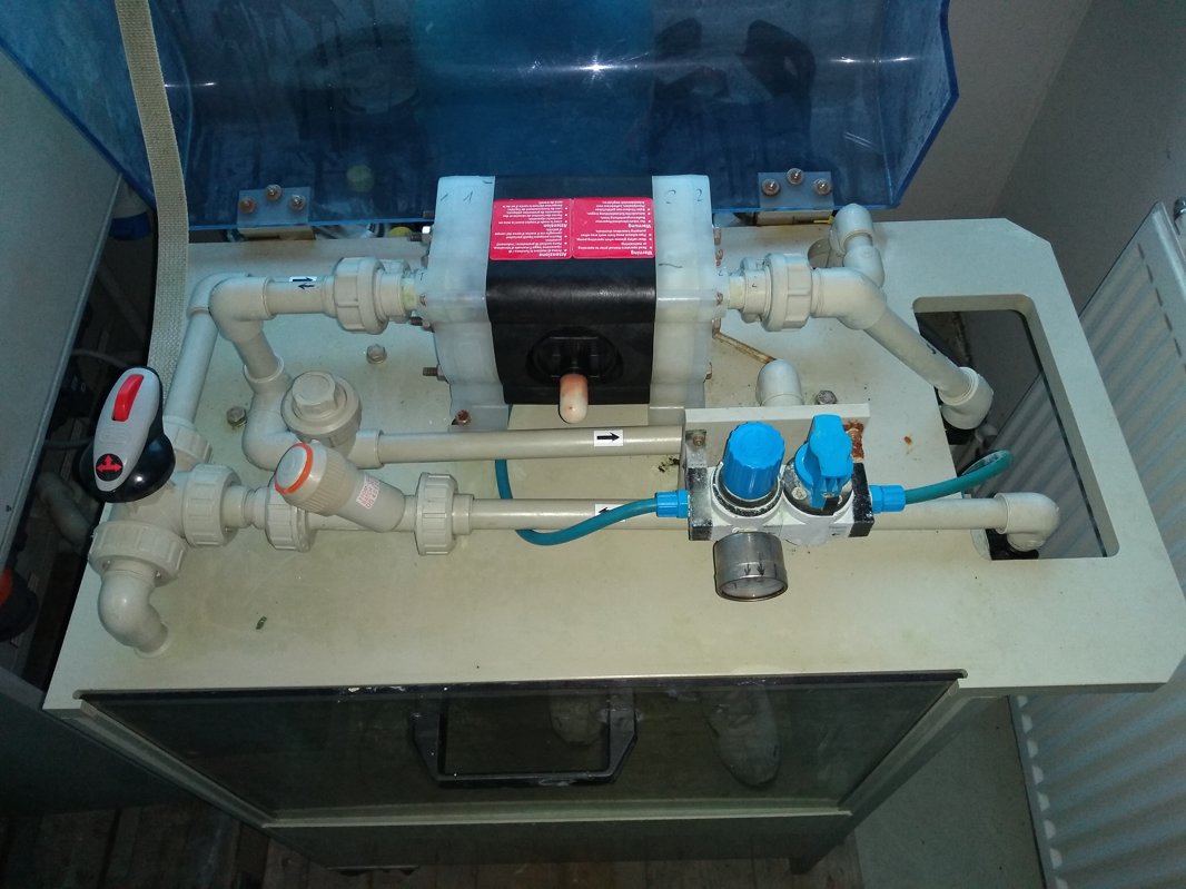 Sludge dewatering system / Schlammentwässerungssystem Oscar Technotrans